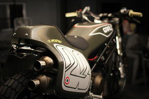 Fotos Ducati Monster Tracker: american desmo
