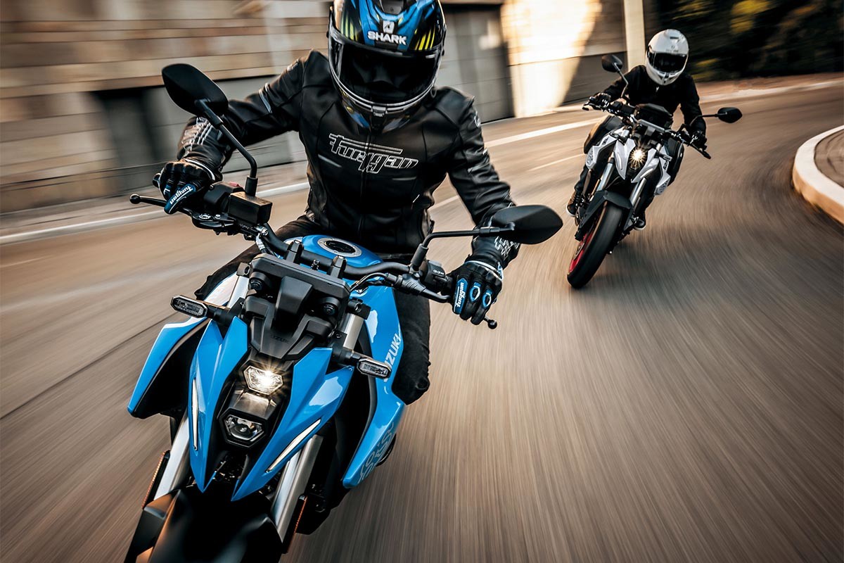 Fotos La naked media más tecnológica y polivalente tiene nuevo precio ¡y nuevos colores!