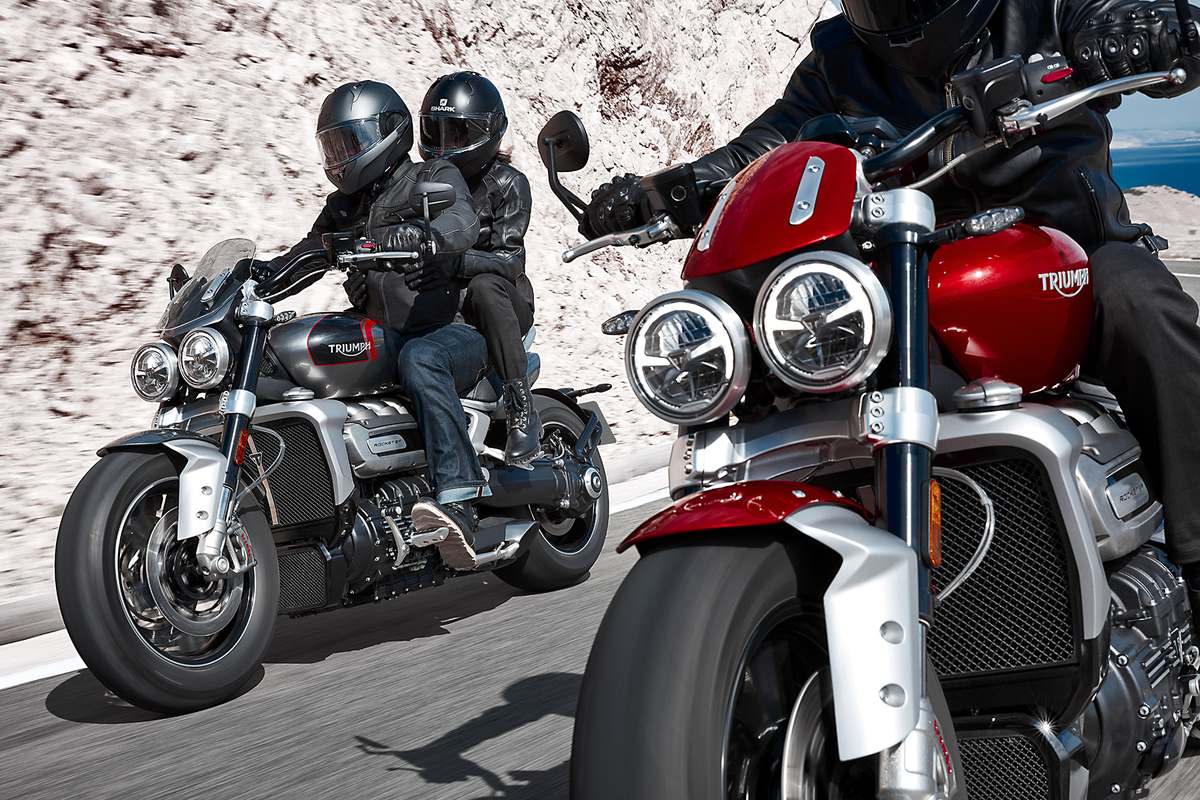 TRIUMPH PROMO PRIMAVERA 24 rocket3 00