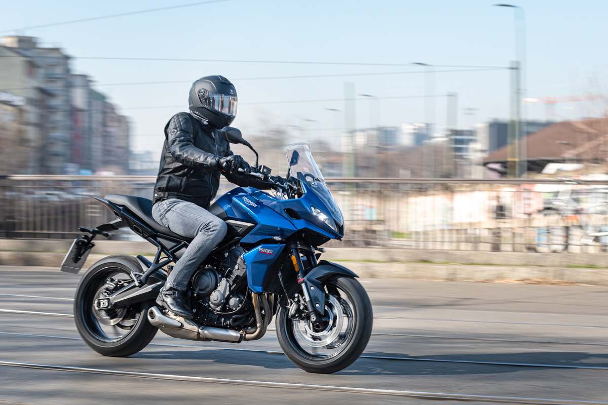 TRIUMPH PRO PRIMAVERA 24 TIGERSPORT660 02