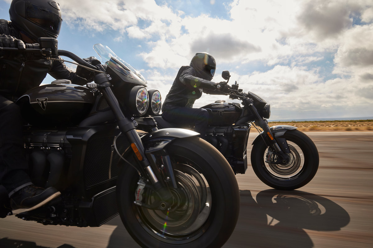 Fotos La moto con más par del mercado es inglesa y acelera como una dragster americana