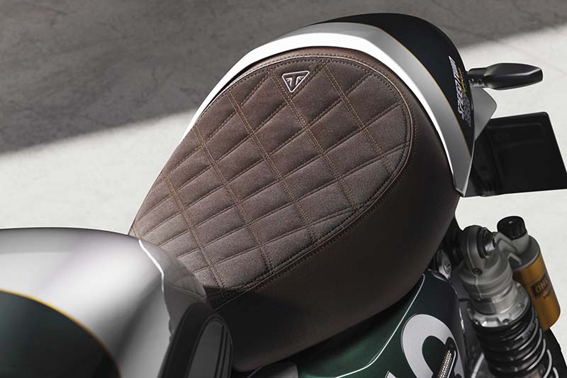 triumph speed twin 1200 cafe racer edition 2026 02