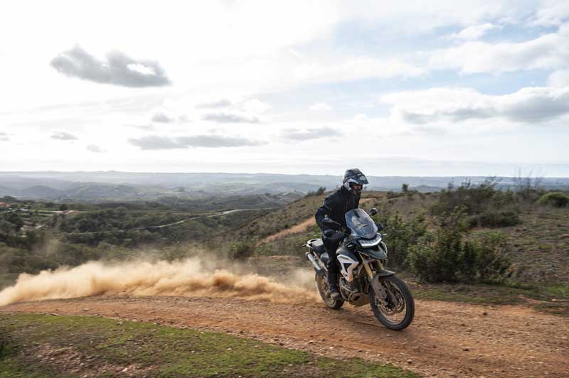 triumph tiger 1200 rally accion off road 02