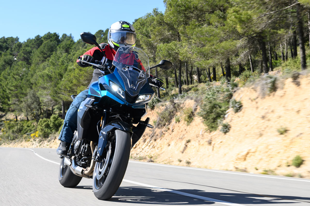 prueba triumph tiger sport 660 2026 accion 04