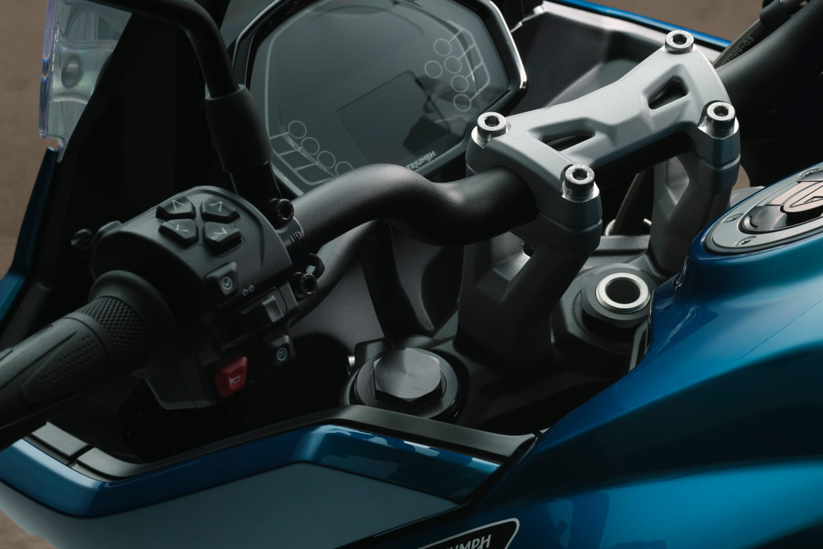 prueba triumph tiger sport 660 2026 detalles instrumentacion