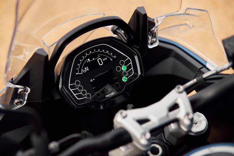 triumph tiger sport 800 tour 2026 06