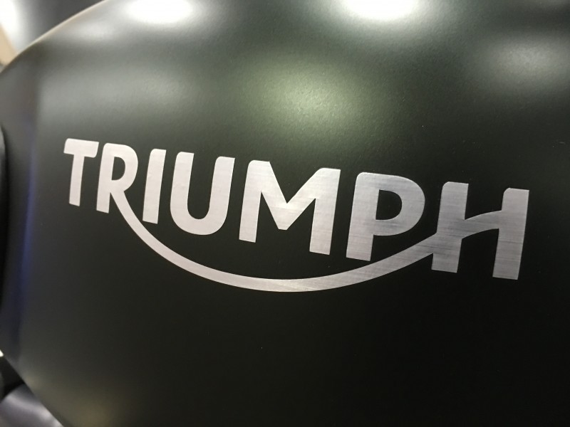 Fotos Triumph y Bajaj, alianza para motos de media cilindrada