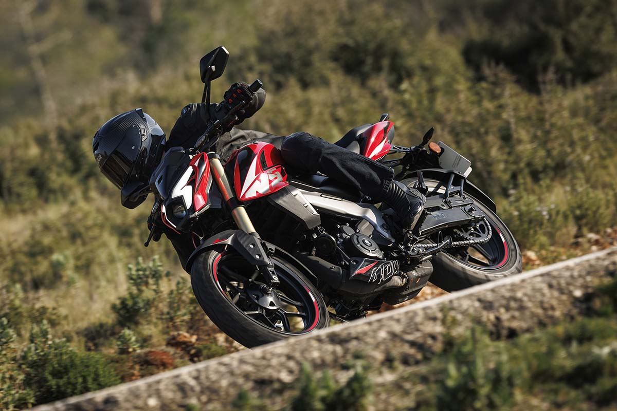 Fotos La gama Bajaj Pulsar se cuela entre las naked más económicas con sus tres modelos