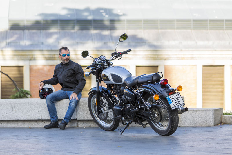 prueba benelli imperiale 400 texto 5