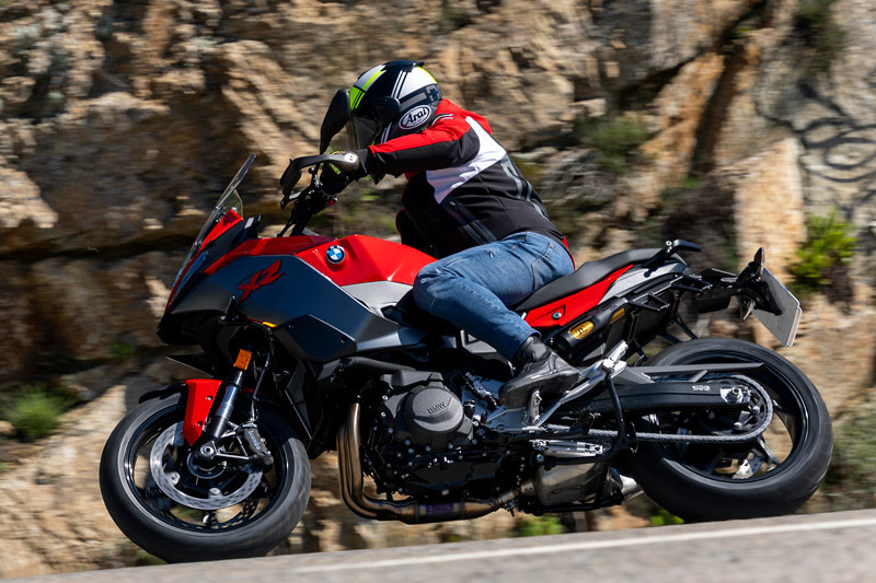 prueba bmw f 900 r xr 2025 2
