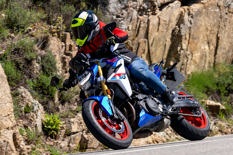 prueba bmw f 900 r xr 2025 8