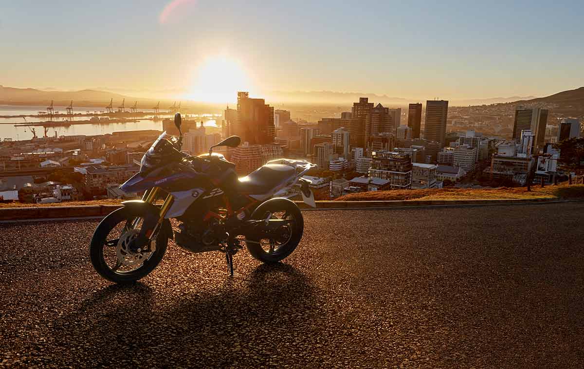 Fotos BMW G 310 GS 2021: trail A2 para todos los días