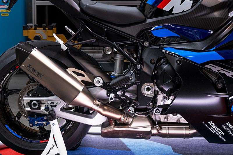 bmw m 1000 rr 2027 03
