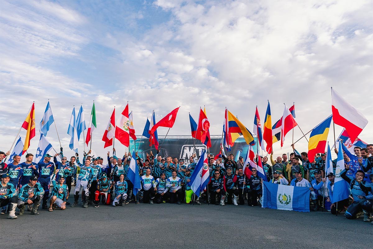 Fotos España termina segunda en la Final Mundial del CFMOTO MT Challenge celebrada en Huelva