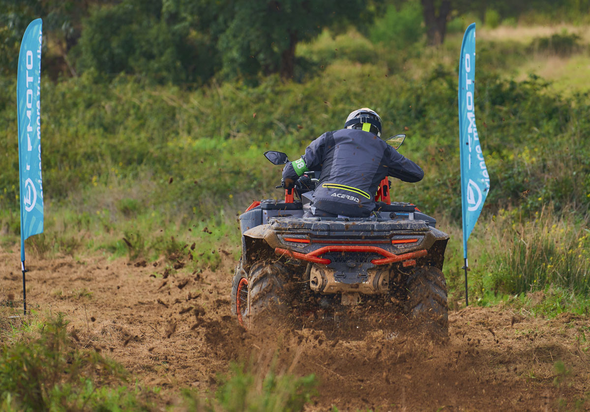 prueba cfmoto cforce 1000 mv 2025 accion 3