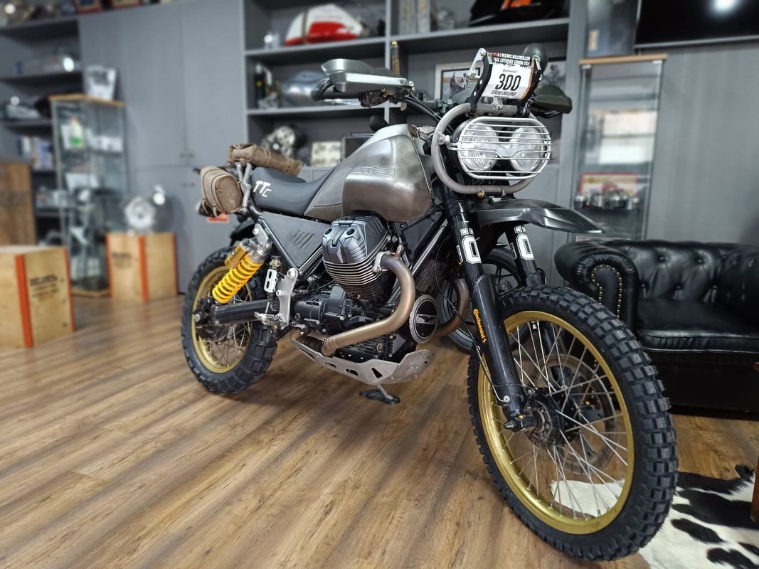 Fotos La espectacular Moto Guzzi V85 TT preparada al máximo para la conducción off-road
