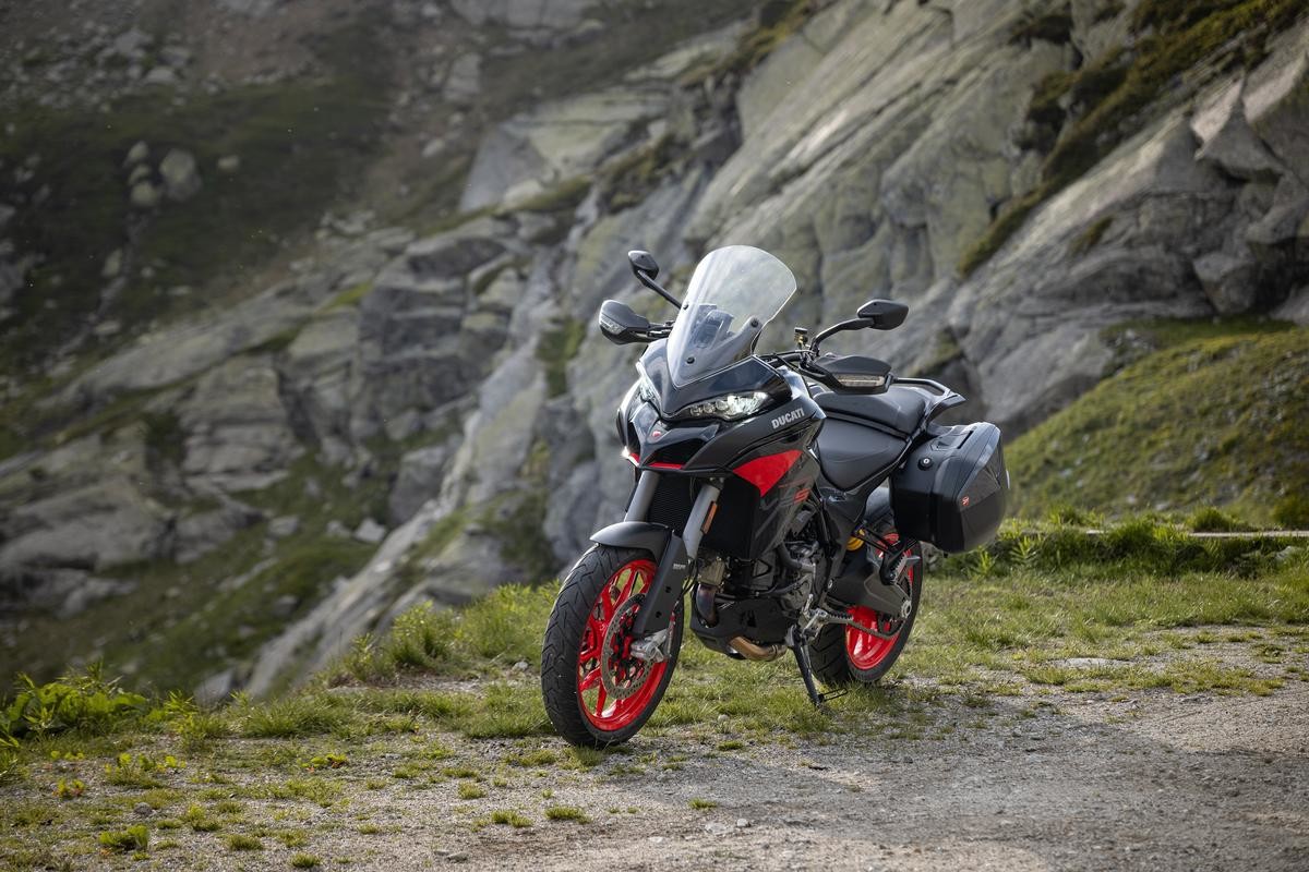 Fotos La Ducati Multistrada V2 S estrena colores: Thrilling Black & Street Grey