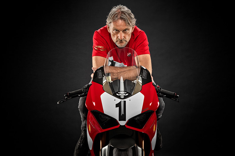 Ducati presenta la Panigale V4 25º Anniversario 916 (image)