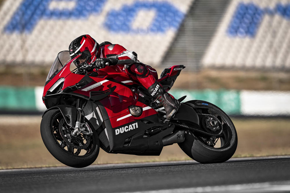 El bestial sonido de la Ducati Superleggera V4 (image)