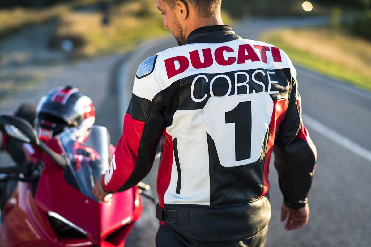 Equipamiento Ducati 2021: no solo motos (image)