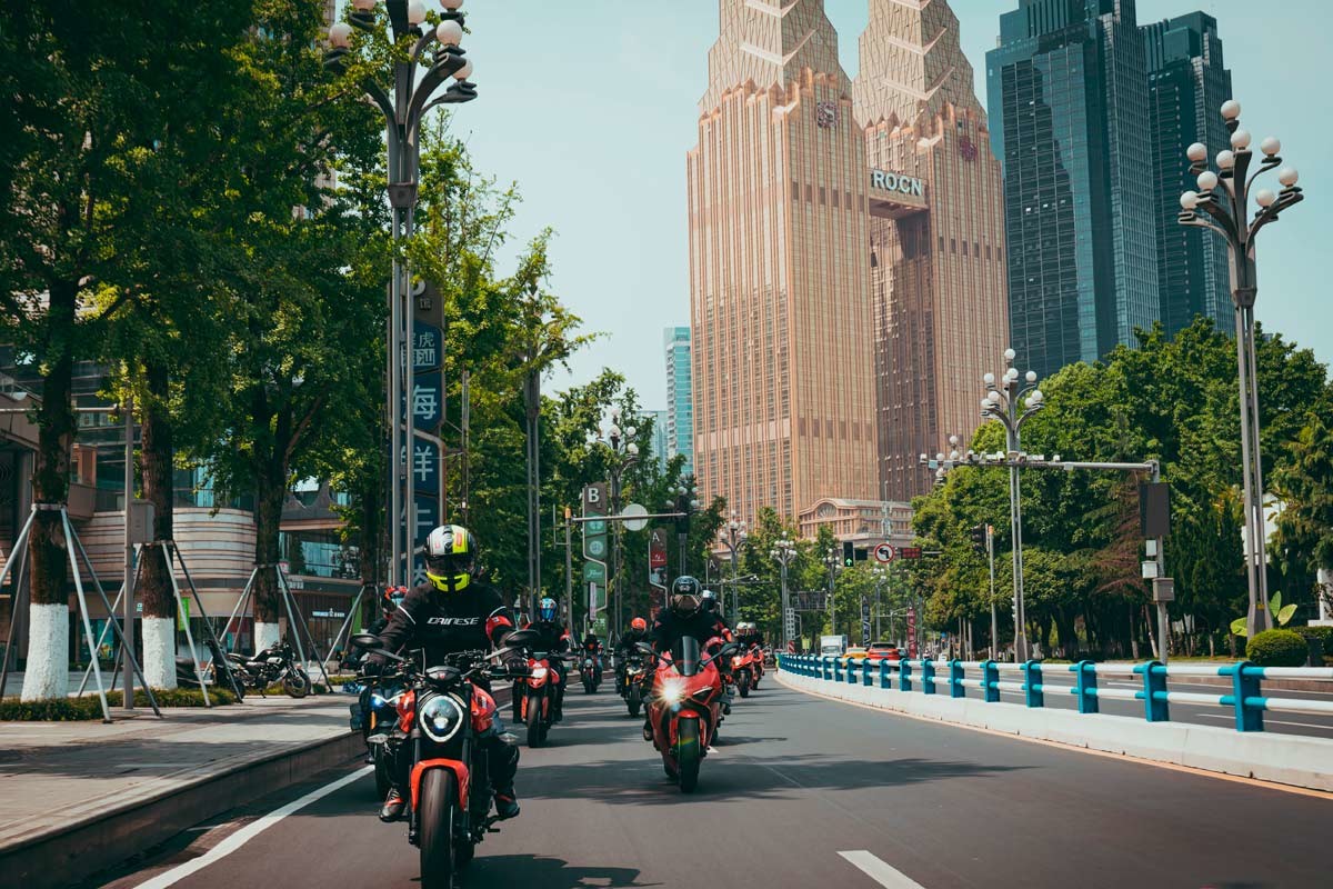 Fotos #WeRideAsOne: Los entusiastas de Ducati toman las calles