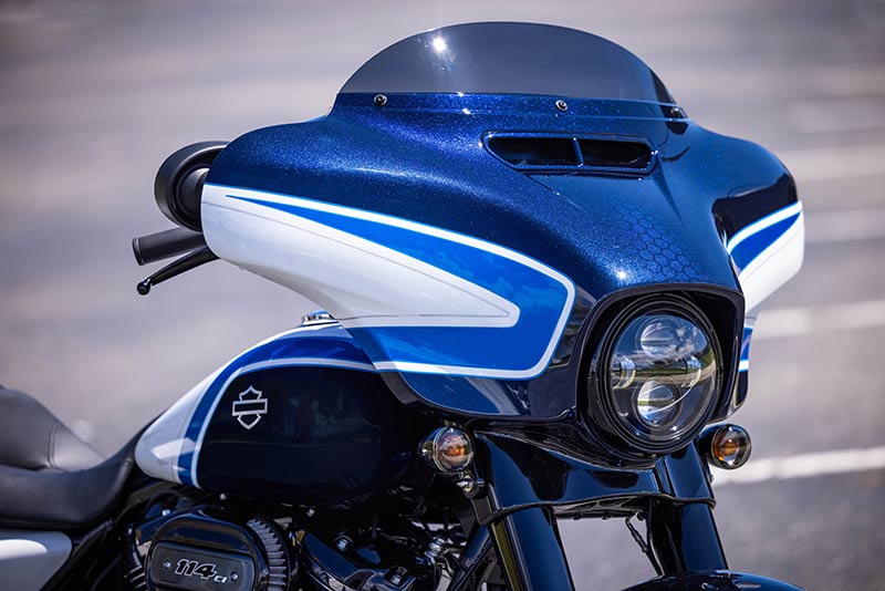 Harley Davidson Street Glide Special Arctic Blast Limited Edition 04