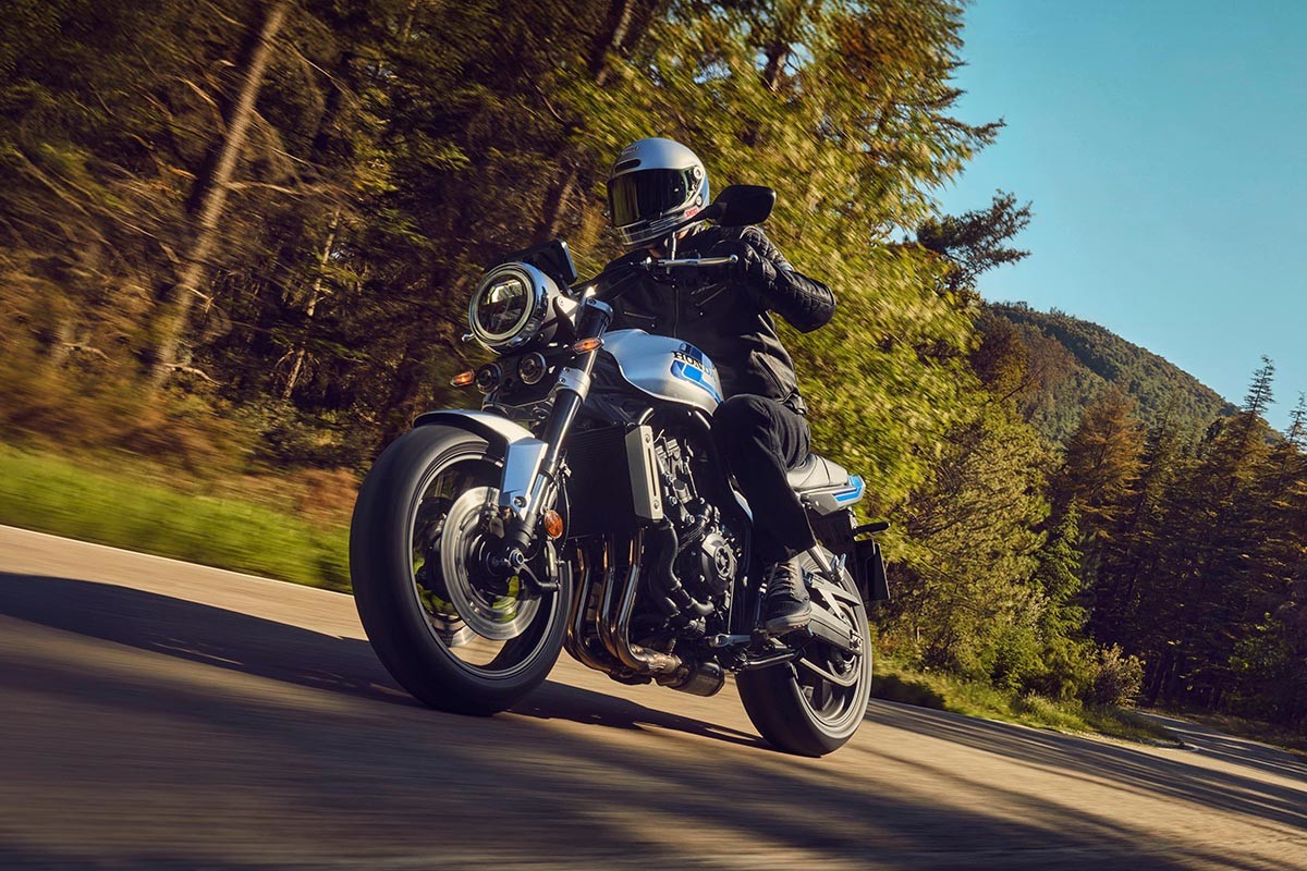 Fotos Honda rescata su espíritu clásico para envenenar a los más nostálgicos con su cuatro cilindros más elegante