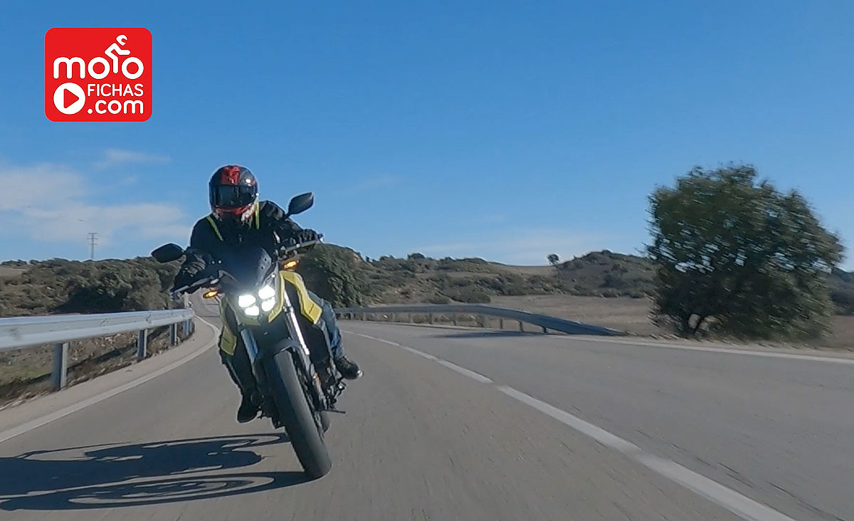prueba video honda cb750 hornet 2023 1