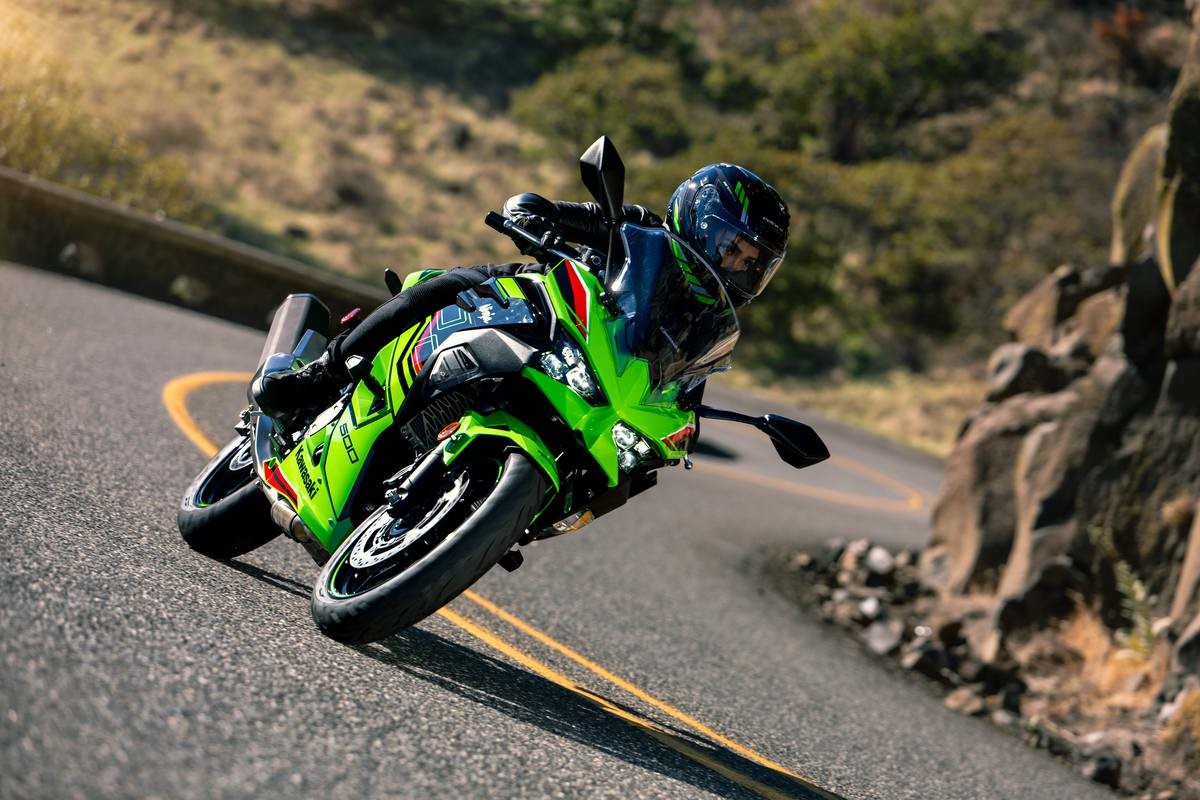¡Los 500cc vuelven a Kawasaki! Así son las nuevas Z500 y Ninja 500 2025