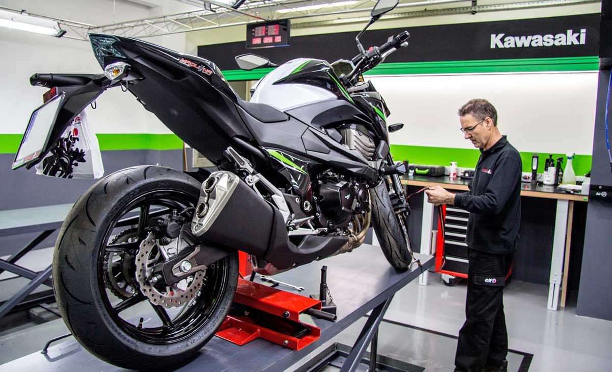 Fotos Kawasaki te regala una revisión para volver a la carretera