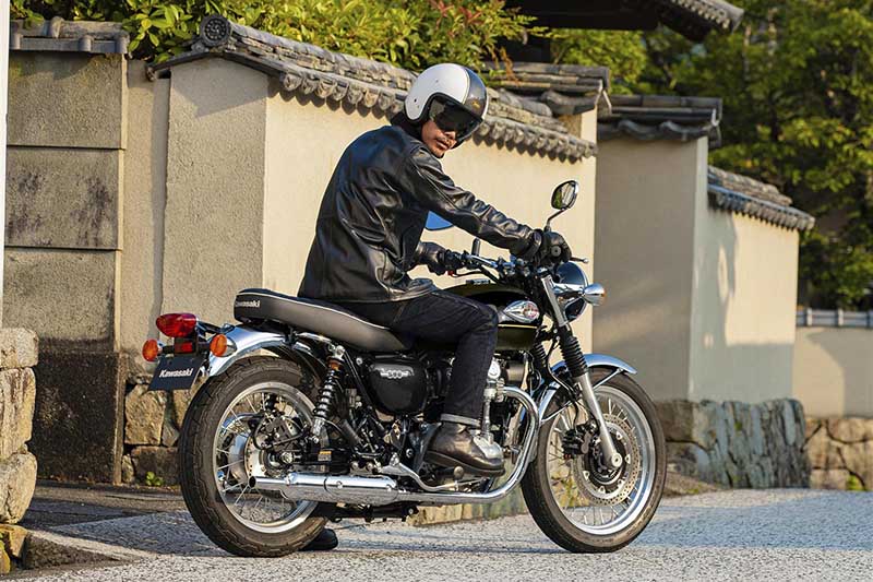 kawasaki w800 2025 02