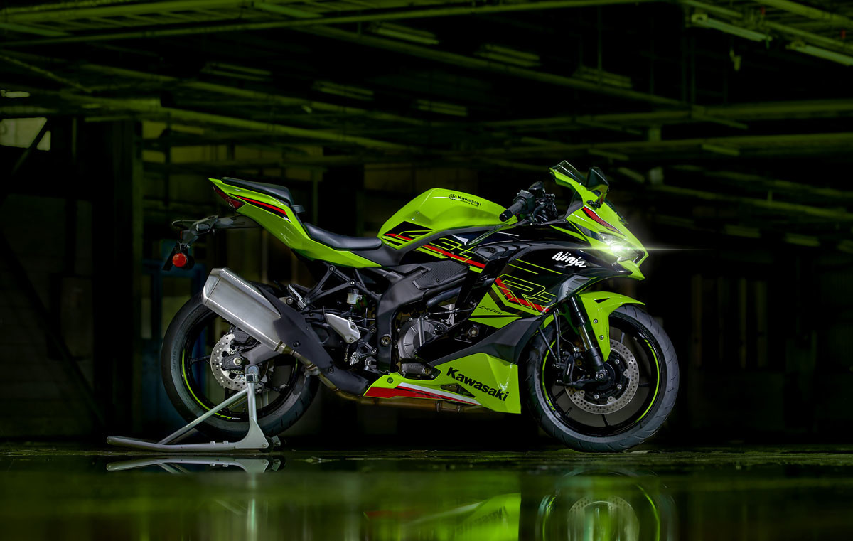 Fotos Llega la Kawasaki Ninja ZX-4R, la pequeña deportiva más radical y auténtica de las últimas décadas