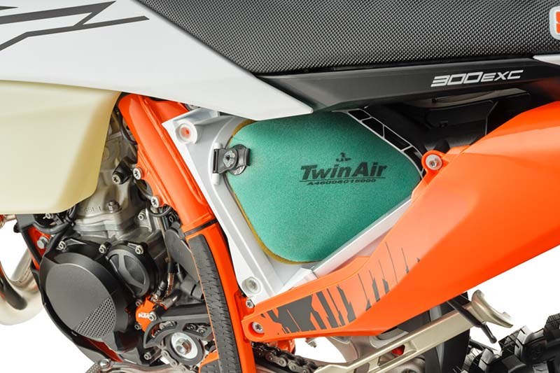 ktm 300 exc hardenduro 2026 02