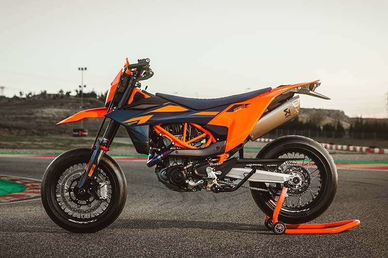 Ktm 690 Smc R 2012 KTM SMC 690 690 ENDURO R 2012-2016