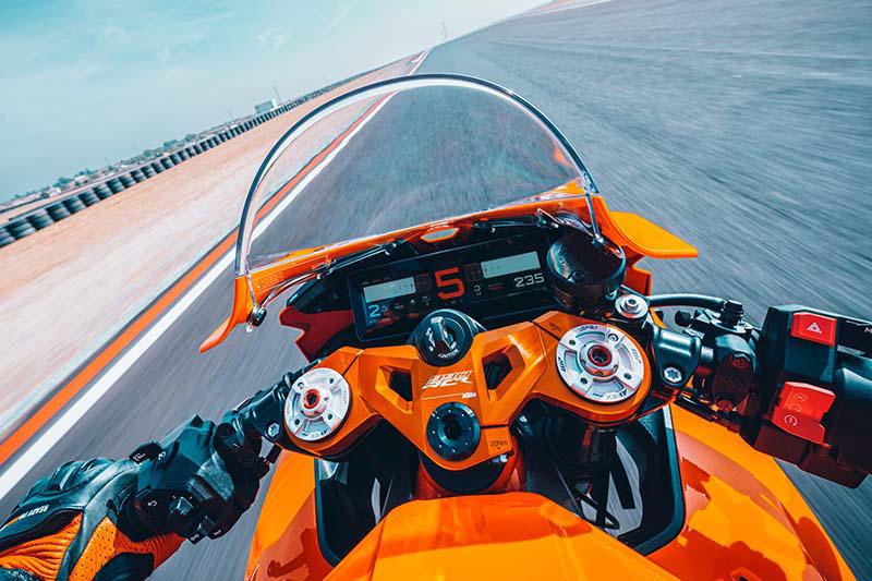 ktm 990 rc r 2026 06