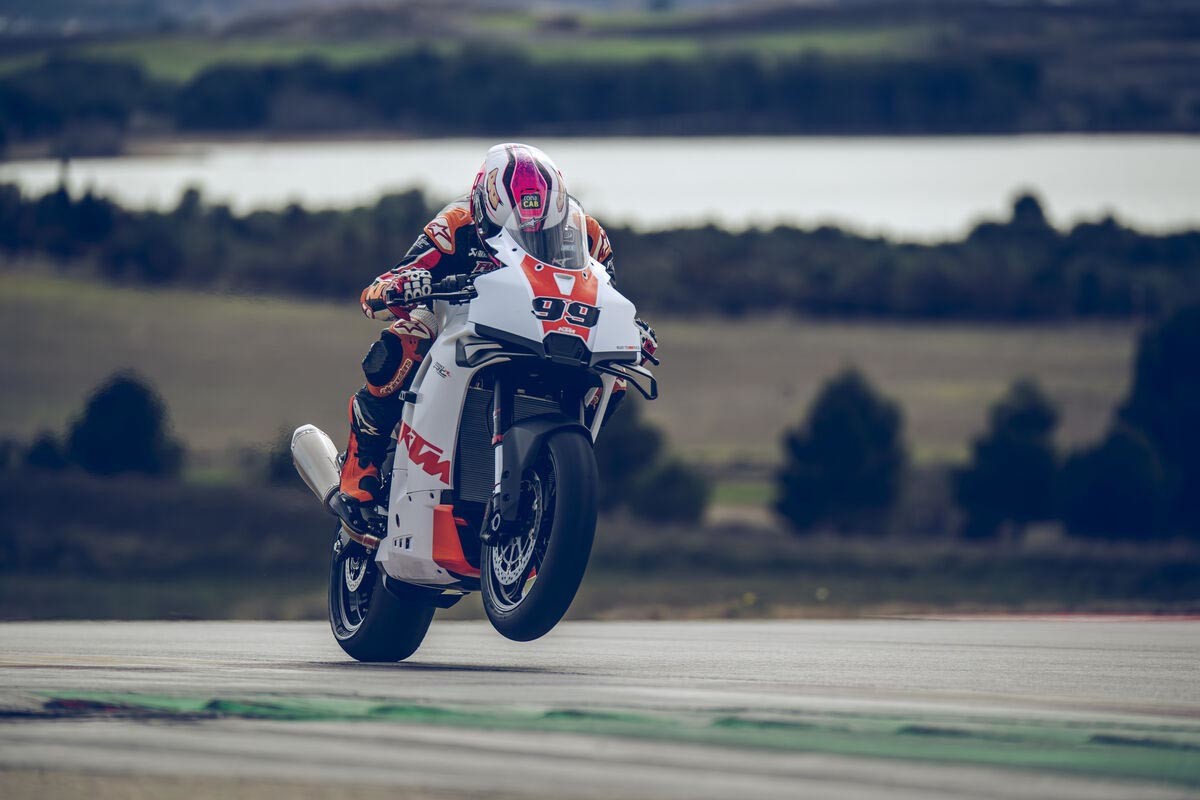 Fotos La más espectacular y deportiva de las KTM ya tiene fecha de llegada