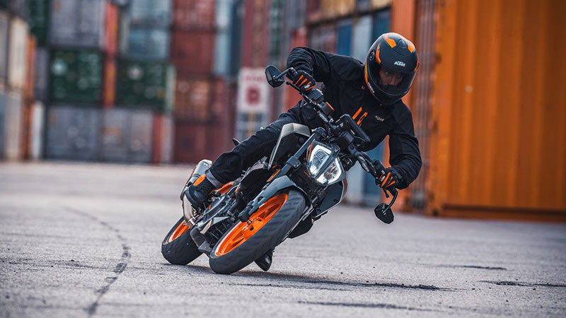 KTM 390 DUKE 2021 2