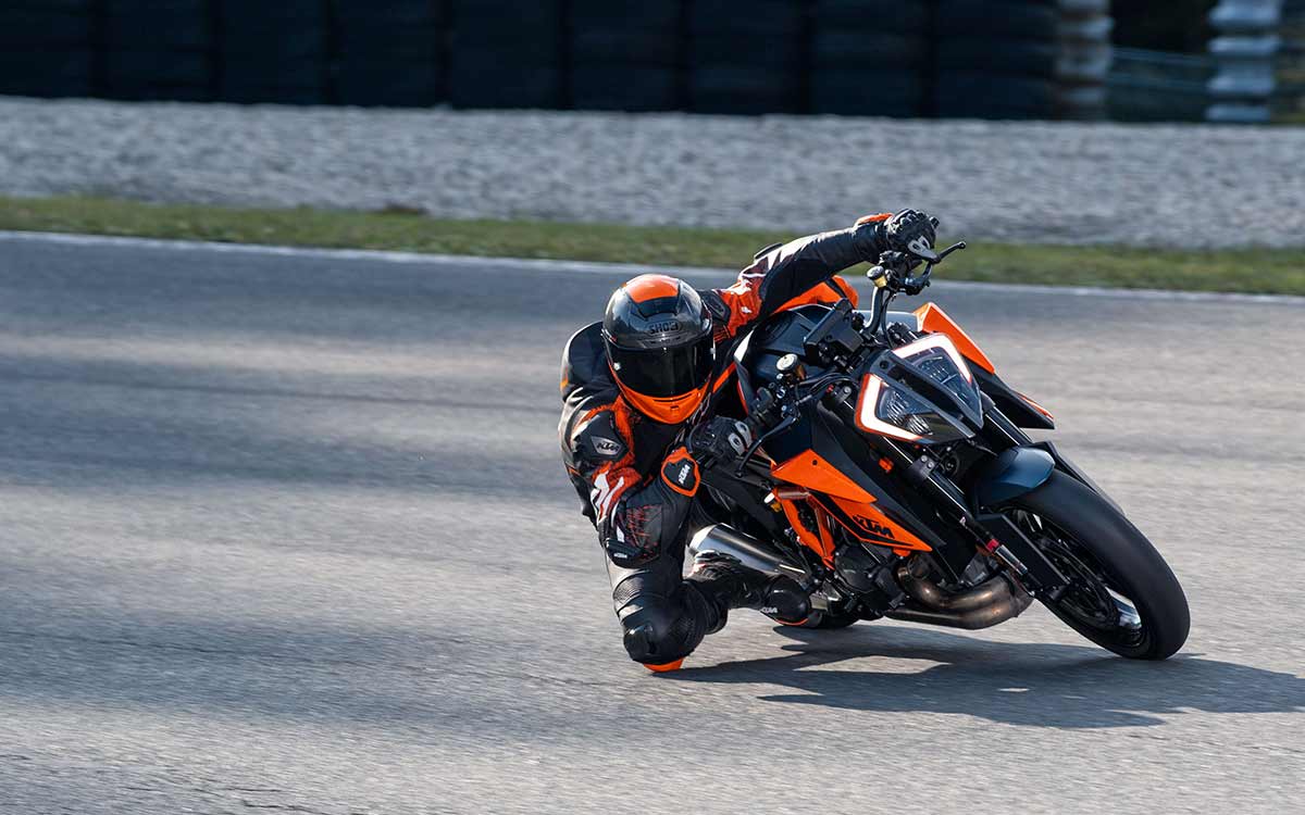 Fotos KTM 1290 Super Duke R 2020: llamada a revisión