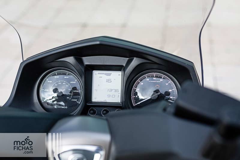 05 prueba kymco x town ct 125 2022 detalle cuadro instrumentos