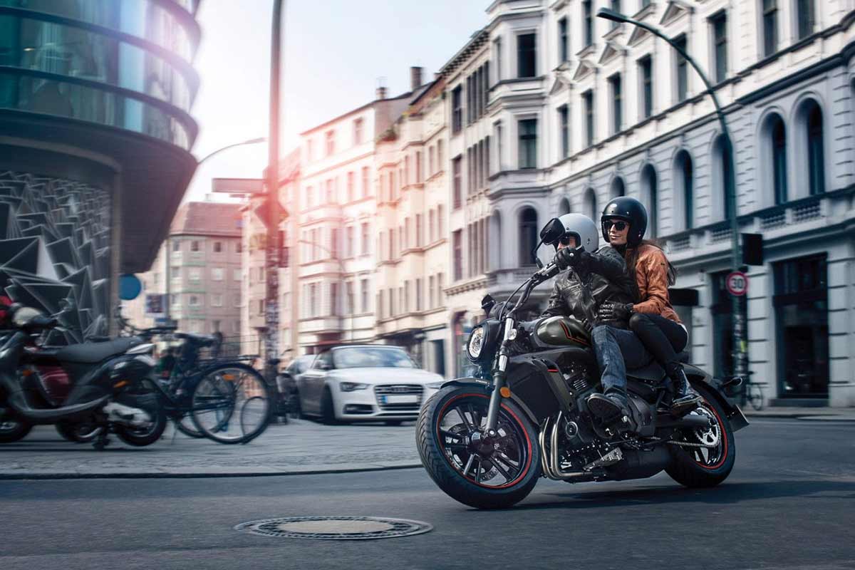 Consejos para circular en moto por la ciudad  (image)