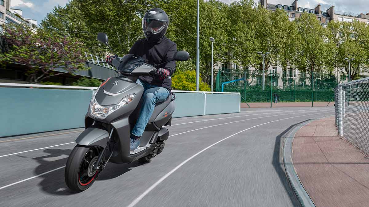 Fotos Peugeot Motorcycles refuerza su compromiso con la sostenibilidad en su gama de 50cc