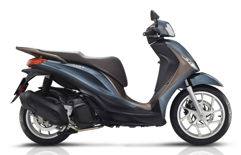 piaggio medley 125 2020 lateral azul
