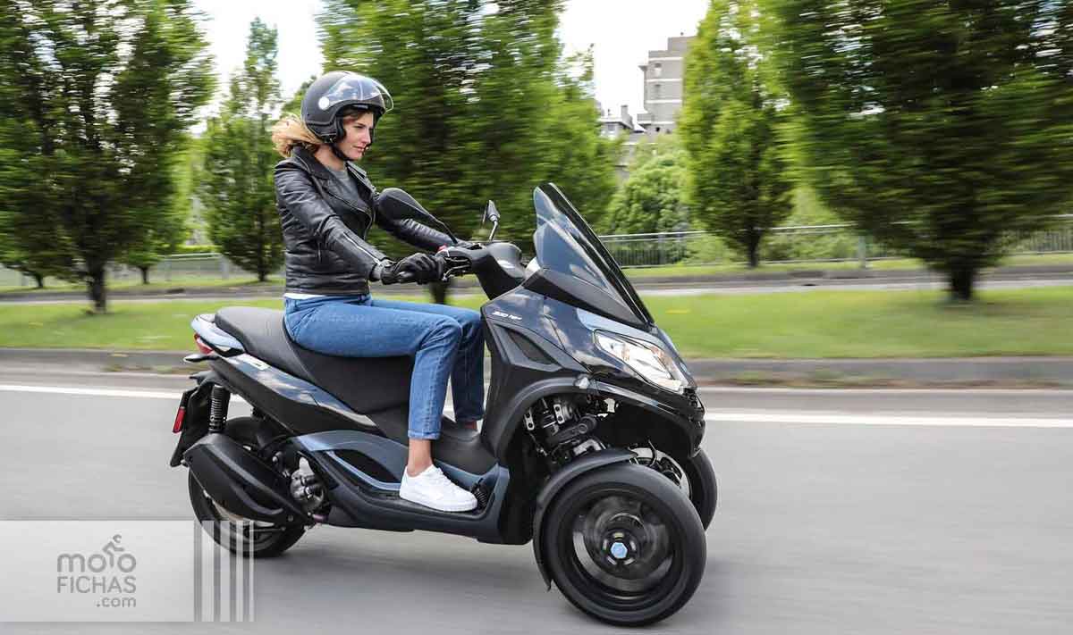 piaggio mp3 300 2021 accion