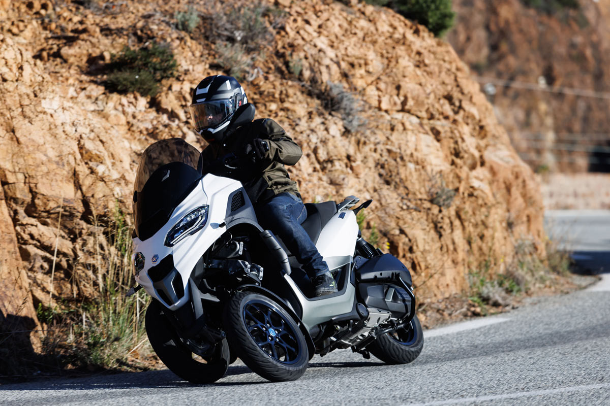 prueba piaggio mp3 310 2025 texto 3