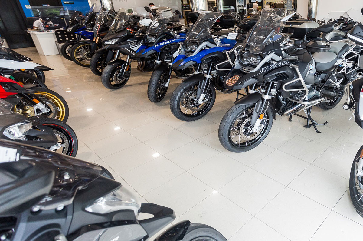 Fotos Guía para comprar una moto de segunda mano: Consejos y trámites en España