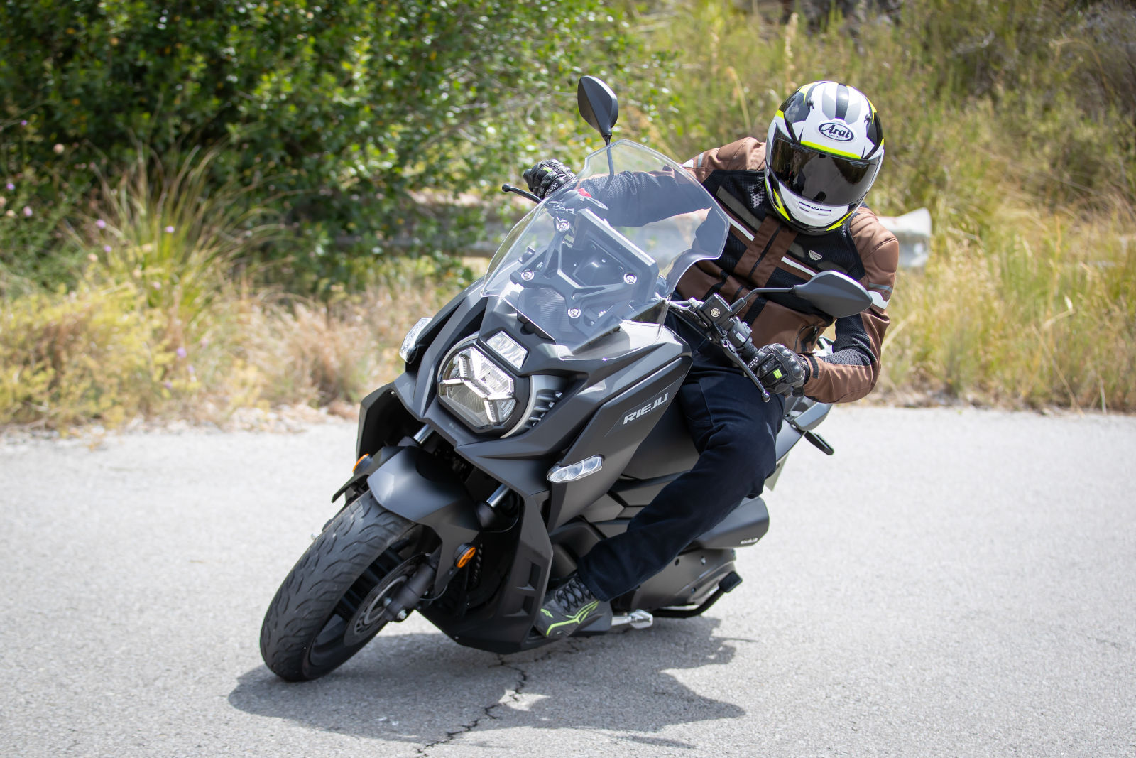 prueba rieju x over 357 accion 1