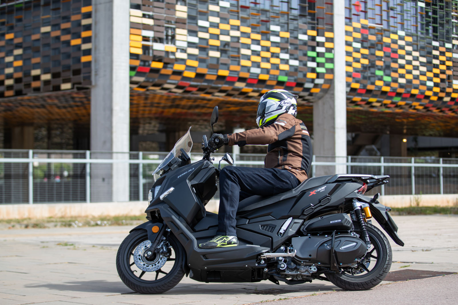 prueba rieju x over 357 accion 2