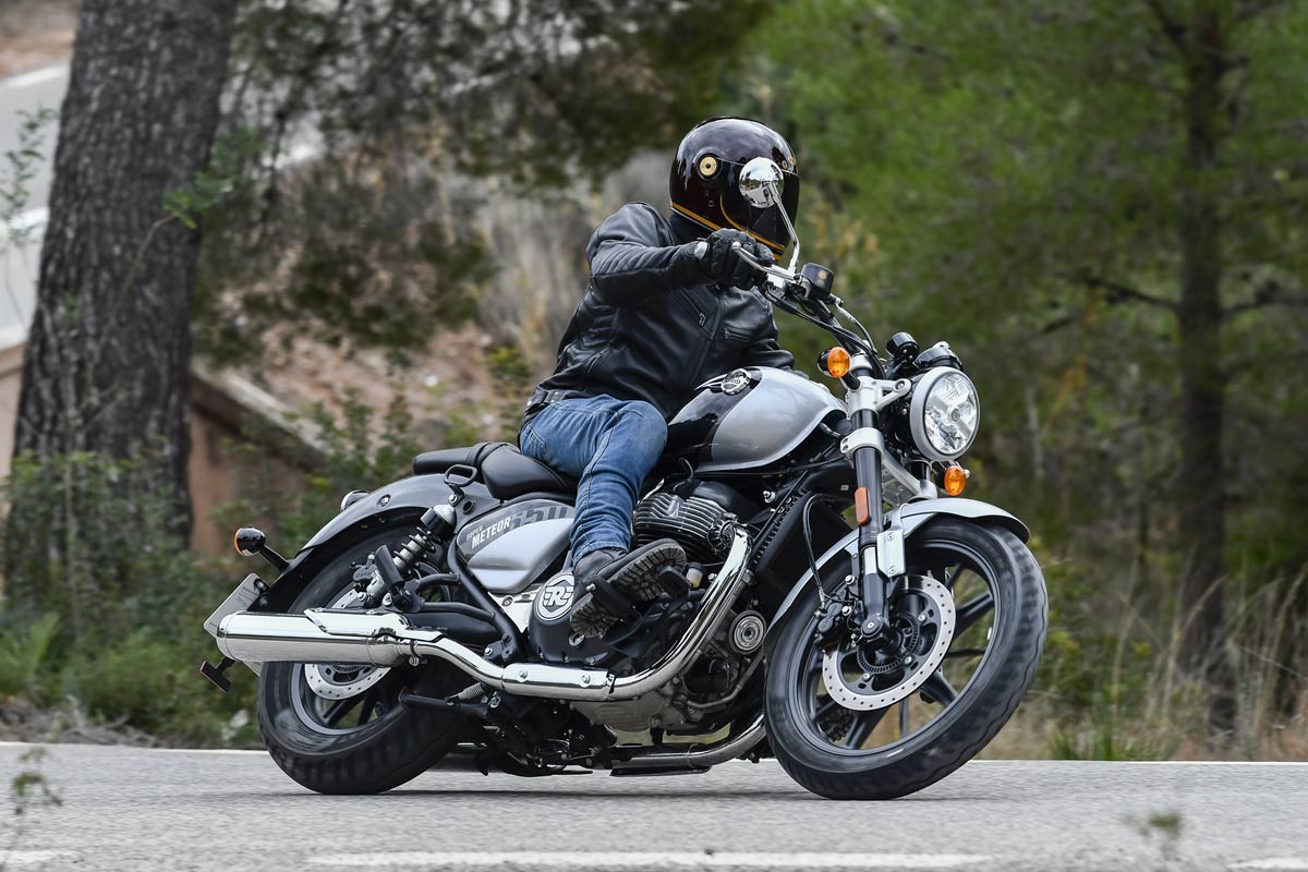 prueba royal enfield super meteor 650 valencia texto 2