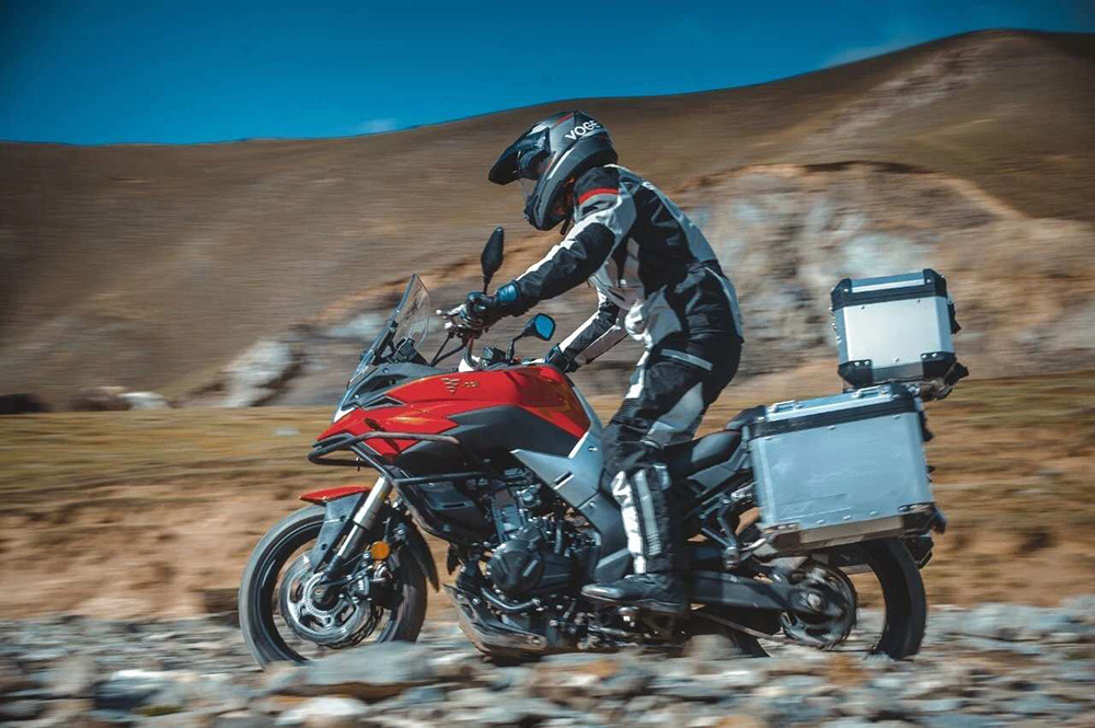 Fotos Voge 500DS, aventura A2