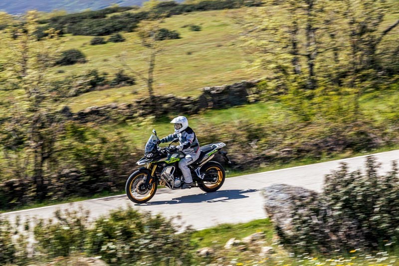 voge 900dsx prueba accion 2